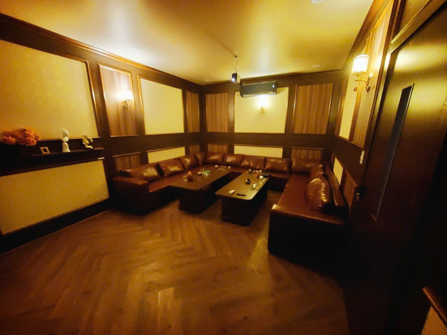 内部施設-2025年 ダナン夜の疑問を解決！キャバクラ・ガールズバー FAQと楽しみ方